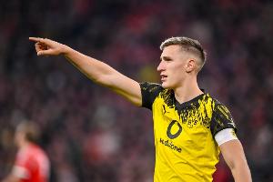 圖片報(bào)：施洛特貝克期待頂級(jí)球隊(duì)報(bào)價(jià) 多特想明夏再買(mǎi)安塞爾米諾