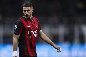 經(jīng)紀(jì)人：希門(mén)尼斯沒(méi)想過(guò)離開(kāi)米蘭 俱樂(lè)部也從未表達(dá)過(guò)對(duì)他不滿(mǎn)