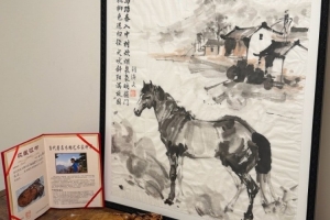 Mayumi分享中國(guó)朋友送的禮物：真的非常感謝，我會(huì)永遠(yuǎn)珍惜