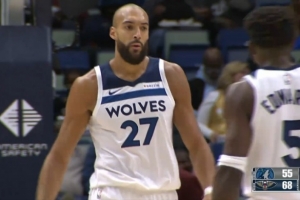 破荒！戈貝爾力壓盧尼劈扣打2+1 此前森林狼被鵜鶘打出15-0