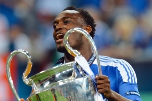 鐵腰！切爾西祝埃辛43歲生日快樂，效力期間出戰(zhàn)256場(chǎng)斬獲8冠