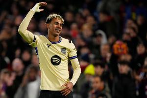 遙遙領(lǐng)先！亞馬爾本賽季西甲成功過人60次，比第二名姆巴佩多21次