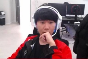 Lehends：大家看過哆啦A夢吧？汭燦能力像出木衫但是性格像小夫