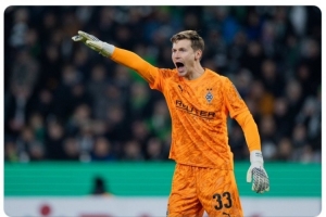 德天空：維拉將門興門將尼科拉斯納入引援名單，以防大馬丁離隊(duì)