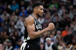 Shams：除非雄鹿本季出現(xiàn)重大轉(zhuǎn)折 否則字母哥的未來(lái)已昭然若揭