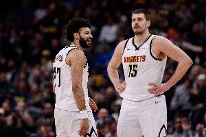 不同命穆雷砍下50+的比賽4勝1負(fù) 而隊(duì)友約基奇1勝4負(fù)