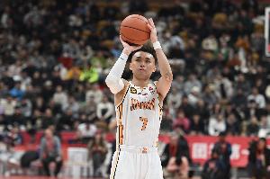 優(yōu)質(zhì)射手！原帥23分鐘10中7高效貢獻(xiàn)19分 三分7中5&正負(fù)值+21最高