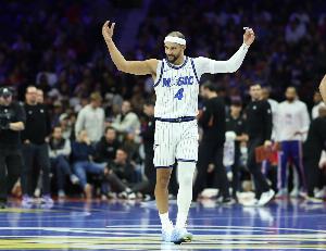 持續(xù)發(fā)揮！薩格斯三節(jié)16中9轟下21分3板2助1斷