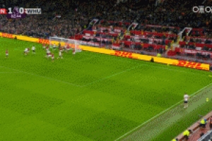 神換人！努諾第83分鐘換上歐文，同一分鐘角球就創(chuàng)造機會扳平