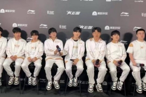 jiejie：加入WBG是新的開(kāi)始 希望自己打好為隊(duì)伍拿到更好成績(jī)！