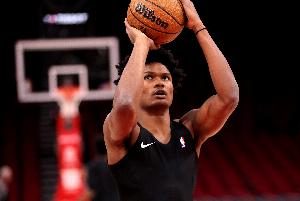 沖擊力！阿門半場8中5貢獻14分&罰球4中4 但有3失誤