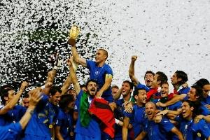 一隊(duì)一個(gè)！21世紀(jì)6個(gè)世界杯冠軍由6個(gè)不同球隊(duì)獲得，第7個(gè)如何？