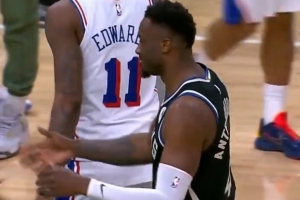 沒(méi)這個(gè)必要！最后時(shí)刻雙方都不打了 但字母哥哥上個(gè)壓哨反籃