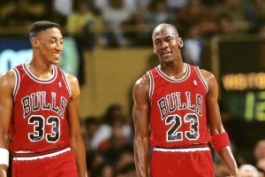 皮蓬談歷史首發(fā)5人組：喬丹、魔術(shù)師、賈巴爾、郵差、自己