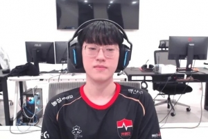 Scout：在LCK也產(chǎn)生了和T1交手的機(jī)會，想通過那些機(jī)會學(xué)習(xí)