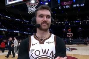 斯潘塞：球隊(duì)目前防守的狀態(tài)非常好 球星們回歸自然會(huì)搞定進(jìn)攻