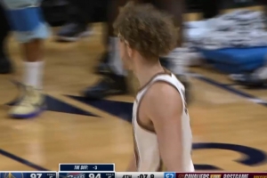 會(huì)加時(shí)嗎？桑托斯兩罰中一 7.8秒勇士領(lǐng)先3分&騎士球權(quán)