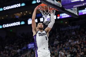 今天夯爆了！拉文后羿附體擊潰熱火！全場三分13中8砍下42分6板！