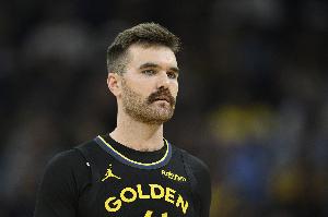 斯潘塞首發(fā)兩場比賽勇士均取勝 合計砍下31分9籃板13助攻