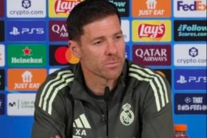 挖坑！記者：會(huì)借鑒利物浦處罰薩拉赫嗎？阿隆索：那是他們的事