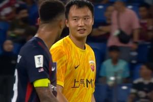 門神！陳威12次撲救助海港拿下1分，對手狂轟48腳打門11次射正