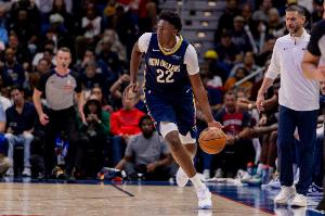 生涯之夜有遺憾！奎因弧頂空位絕殺三分機會可惜打鐵