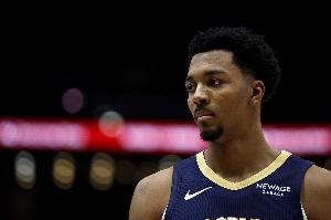 特雷·墨菲21中13砍下32分3板4助 下半場砍23分仍難阻失利