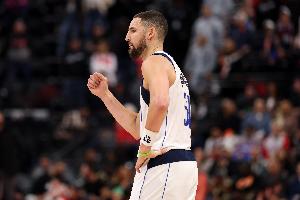 Shams：其他球隊都知道 克萊更希望未來2年內(nèi)加盟有競爭力的球隊