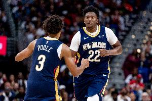 不愧是石佛看中的新人！奎因單節(jié)100%命中率轟20+ 歷史最年輕球員