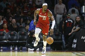 貢獻(xiàn)不多！阿德巴約半場6中3僅拿6分3板1助1斷1帽