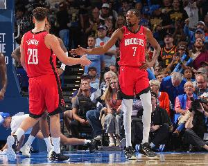 申京：KD對(duì)待訓(xùn)練就像比賽 他19年如一日的付出很多人可能看不到