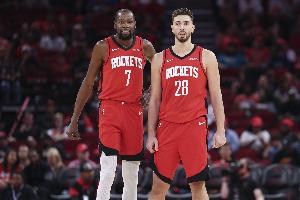 杜蘭特：申京是全明星級(jí)別&他場均25+10+6 很高興他回來了