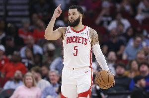 BR：火箭最可能交易范弗里特 隊(duì)記否認(rèn)：不太可能 他有交易否決權(quán)