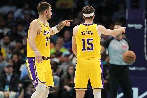 差距不??！馬刺罰球36中29 湖人全隊(duì)23罰17中&東契奇14罰10中