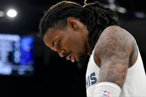 3年超1.265億~名記：火箭沒興趣追莫蘭特 斯通珍視球隊(duì)的年輕核心