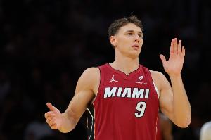 場均8.7分！熱火官方：拉松左腳踝扭傷 預(yù)計(jì)缺席1-2周