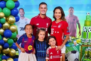 庫蒂尼奧為兒子慶生，一家人身穿國米、利物浦、巴薩、拜仁球衣
