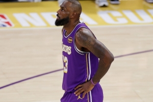 19分15板8助3帽！沃西：詹姆斯今日活力十足 他正在逐漸找回狀態(tài)