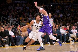 榜眼秀！哈珀12中6得13分3板3助1斷 5犯規(guī)需要注意