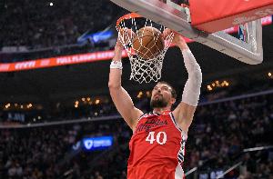 祖巴茨成本季首個(gè)&歷史第65個(gè) 單場(chǎng)出手至少14次且90%+命中率球員