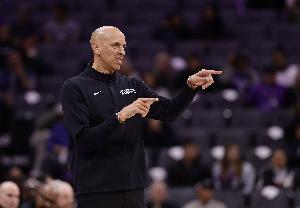 主場慘敗31分！國王主帥：我們今晚毫無能量可言